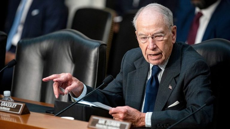 Federal judges acknowledge court ruling errors tied to staffers’ AI use after Grassley inquiry